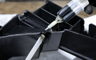 Epoxy Adhesive Bonding Solutions 9 Plastic Bonding